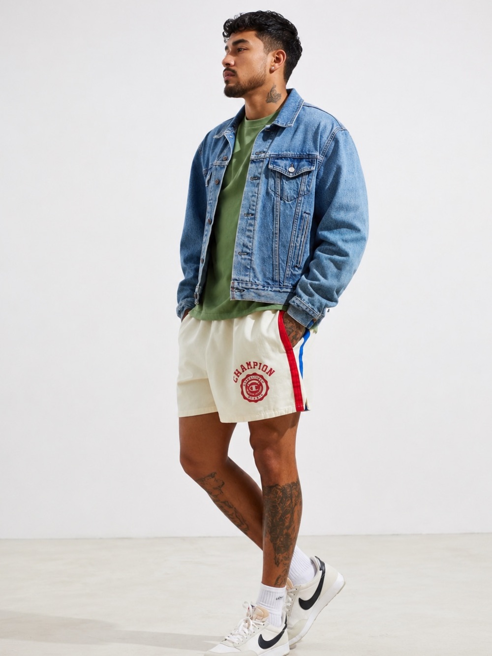 Champion x Urban Outfitters UO Exclusive Twill Rally Shorts Chalk White XL NWT